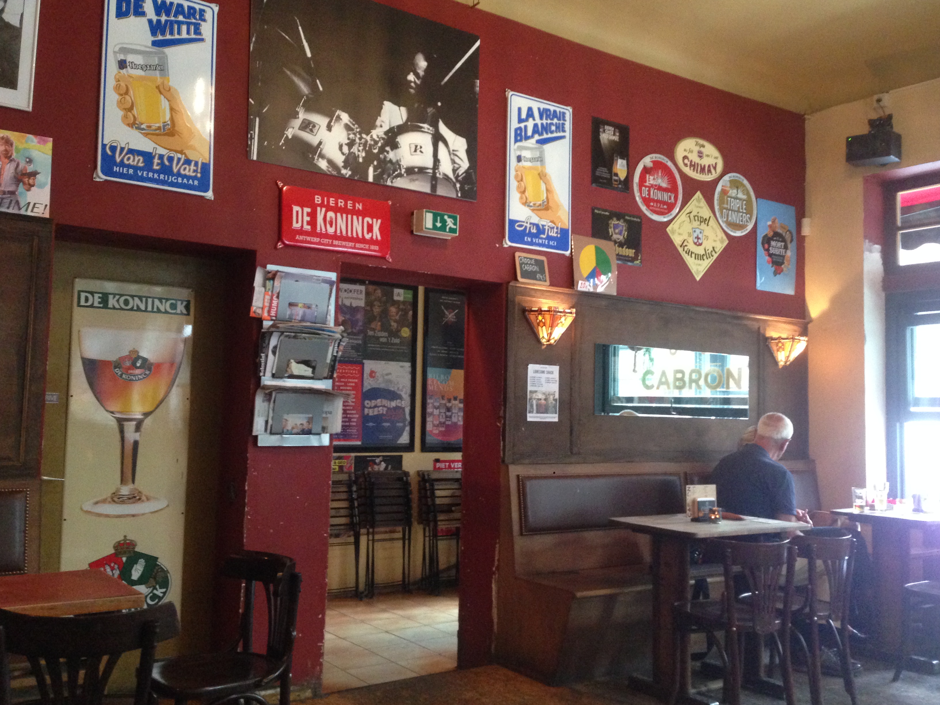 Beer Cafes and Bollekes Beer for a Day in Antwerp A Tempest in a